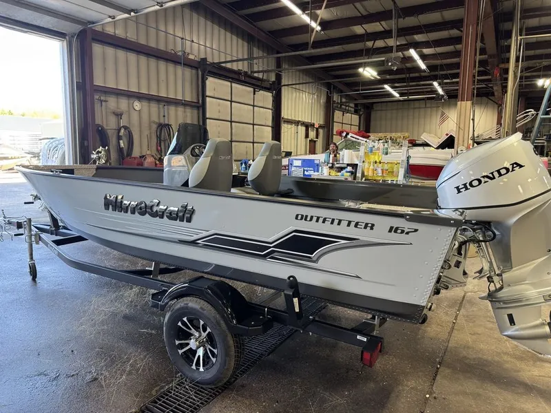 Slide: The Image of MirroCraft 60HP F167 Side Console 2025 - 50