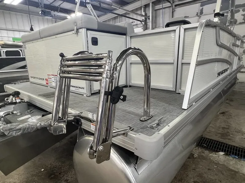 Slide: The Image of Princecraft Sportfisher 21-2S 2025 - 31