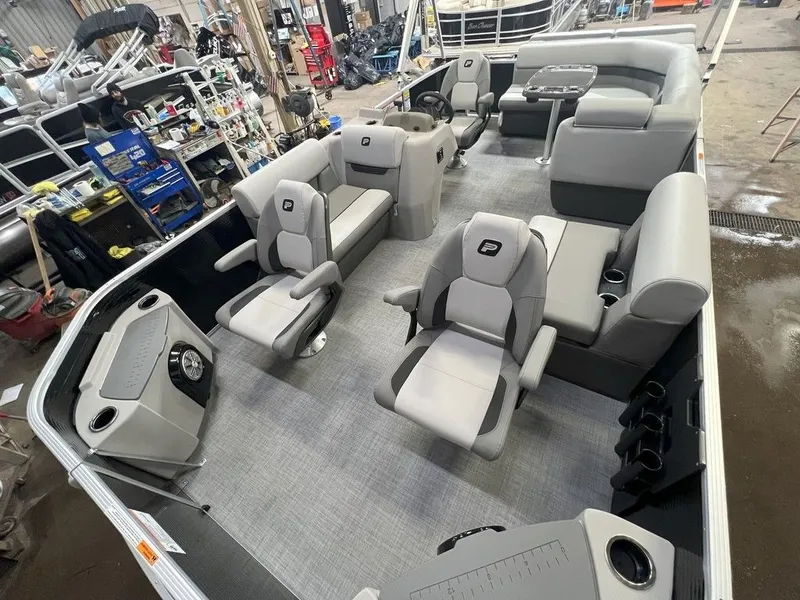 Slide: The Image of Princecraft Sportfisher 21-2S 2025 - 26