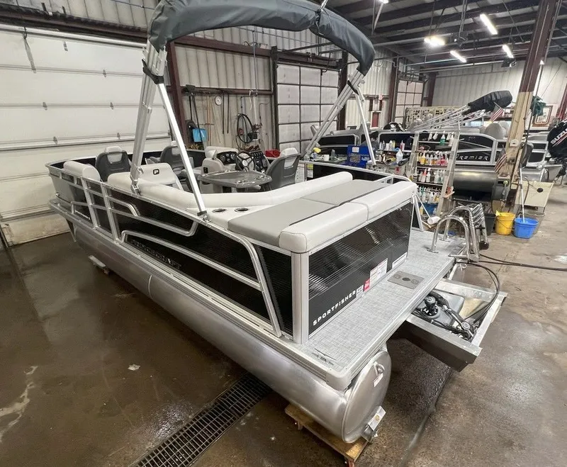 Slide: The Image of Princecraft Sportfisher 21-2S 2025 - 31