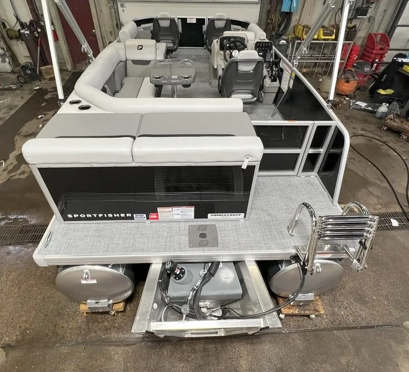 Slide: The Image of Princecraft Sportfisher 21-2S 2025 - 32