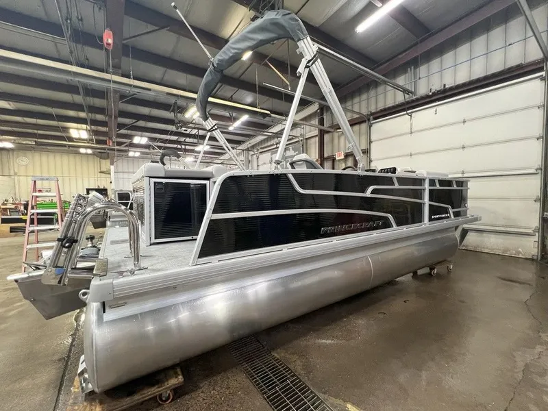 Slide: The Image of Princecraft Sportfisher 21-2S 2025 - 35