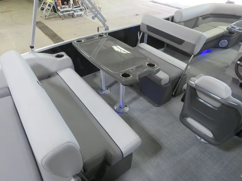 Slide: The Image of Princecraft Vectra 21 RL Dinette Swingback Pontoon & Mercury 4-Stroke EFI 2025 - 26
