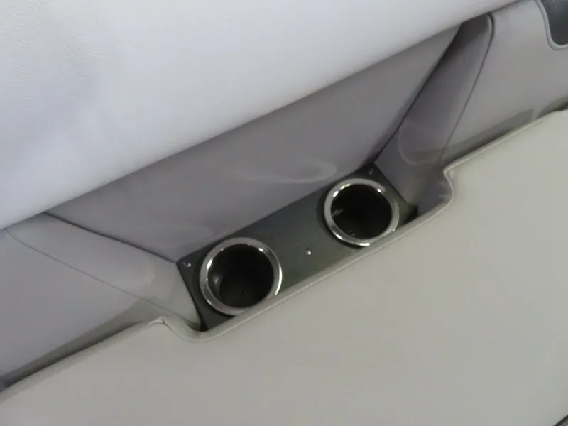 Slide: The Image of Princecraft Vectra 21 RL Dinette Swingback Pontoon & Mercury 4-Stroke EFI 2025 - 28