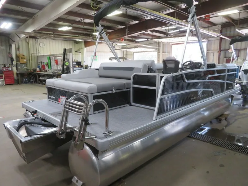 Slide: The Image of Princecraft Vectra 21 RL Dinette Swingback Pontoon & Mercury 4-Stroke EFI 2025 - 43