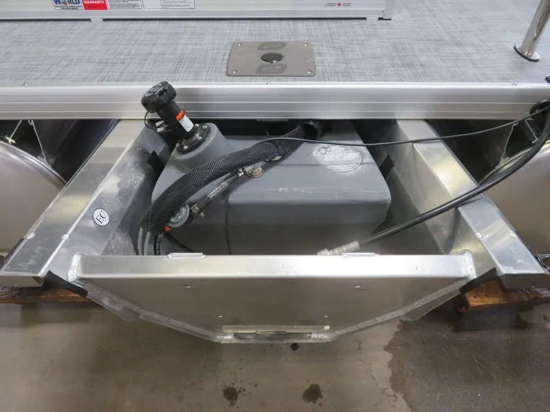 Slide: The Image of Princecraft Vectra 21 RL 2025 - 35