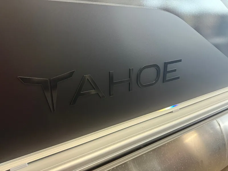 Slide: The Image of Tahoe Sport 2385 Swingback (VRB) & Honda 4-Stroke EFI 2025 - 37