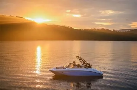 Slide: The Image of Yamaha AR190 2025 - 3