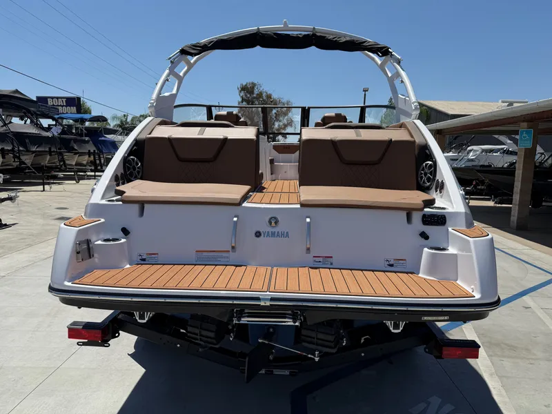 Slide: The Image of Yamaha 222 S w/ Twin 1.8L Yamaha's 2025 - 4