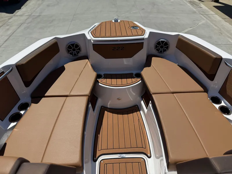 Slide: The Image of Yamaha 222 S w/ Twin 1.8L Yamaha's 2025 - 6