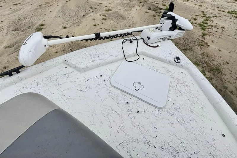 Slide: The Image of 2019 Key Largo 206 Bay boat deck with Minn Kota trolling motor. - 7