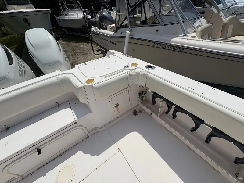 Slide: The Image of Grady-White Marlin 300 2003 - 10