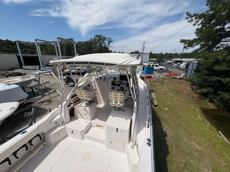 Slide: The Image of Grady-White Marlin 300 2003 - 14