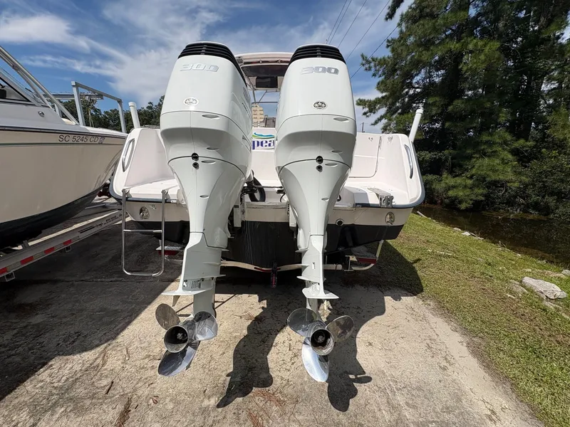 Slide: The Image of Grady-White Marlin 300 2003 - 2