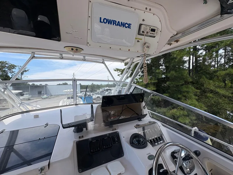 Slide: The Image of Grady-White Marlin 300 2003 - 33