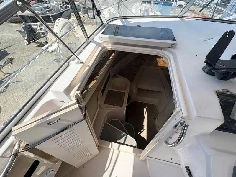 Slide: The Image of Grady-White Marlin 300 2003 - 37