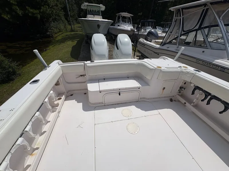 Slide: The Image of Grady-White Marlin 300 2003 - 9