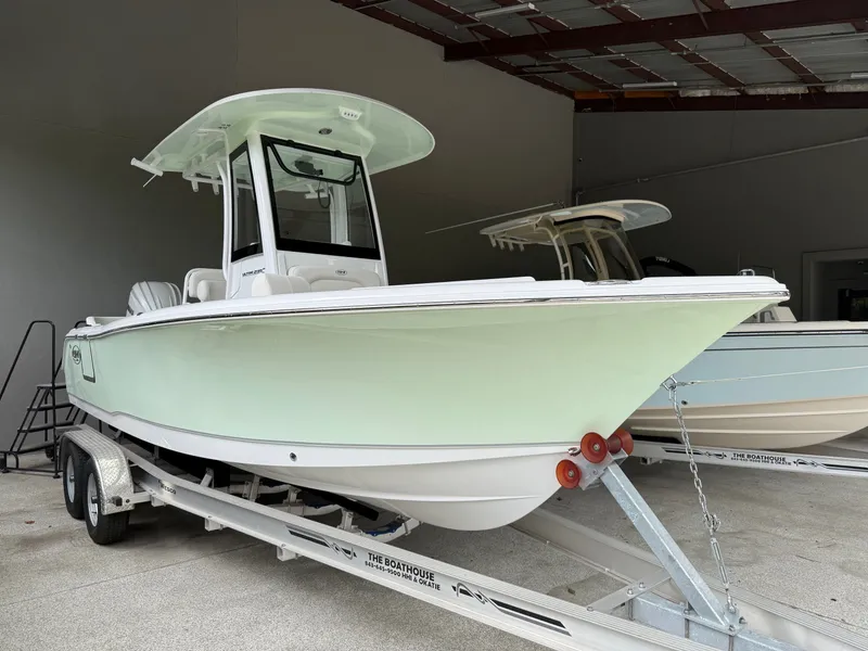 The Image of Sea Hunt Ultra 235 SE 2026 - 1