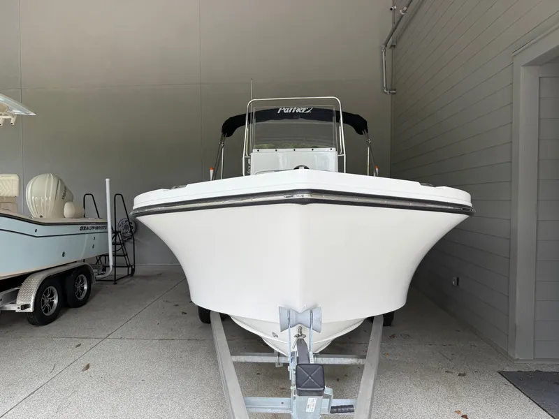 Slide: The Image of Parker Marine 18SE 2025 - 4