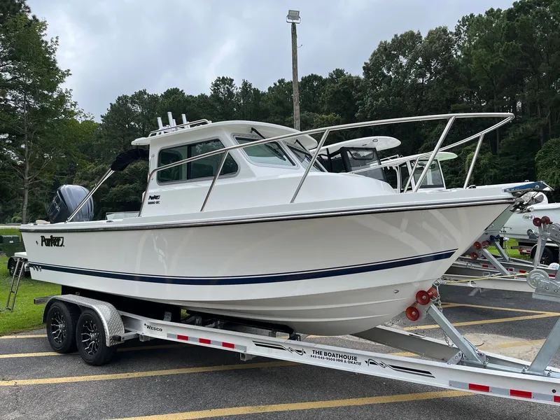 The Image of Parker Marine 2200SC 2026 - 1