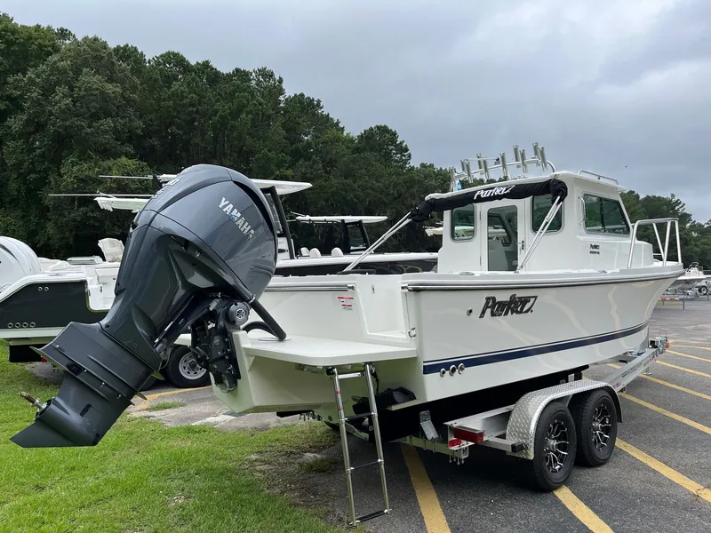 Slide: The Image of Parker Marine 2200SC 2026 - 10