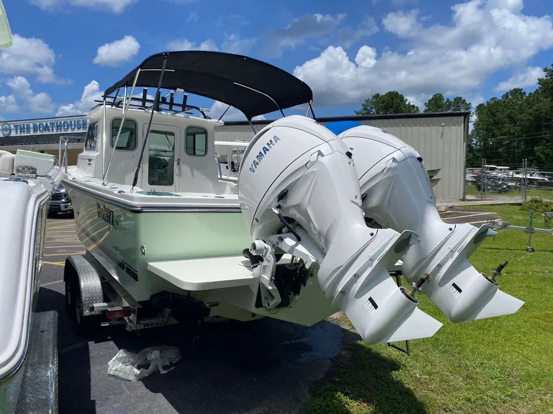 Slide: The Image of Parker Marine 2420SC 2026 - 3