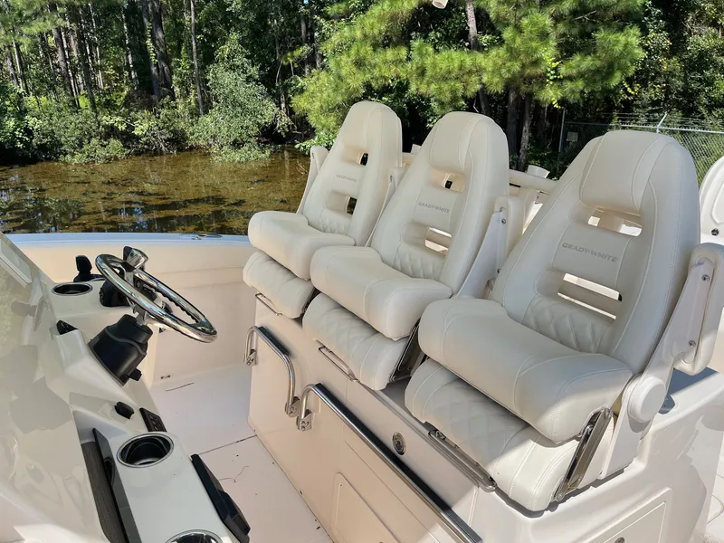 Slide: The Image of Grady-White Canyon 326 2025 - 4