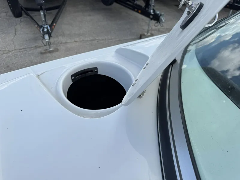 Slide: The Image of Crownline Boats 290 SS 2023 - 16