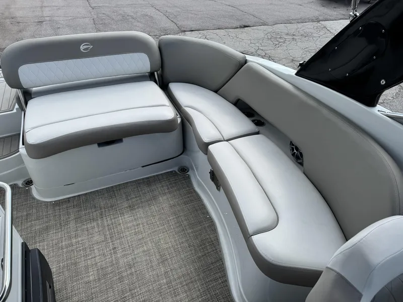 Slide: The Image of Crownline Boats 290 SS 2023 - 21