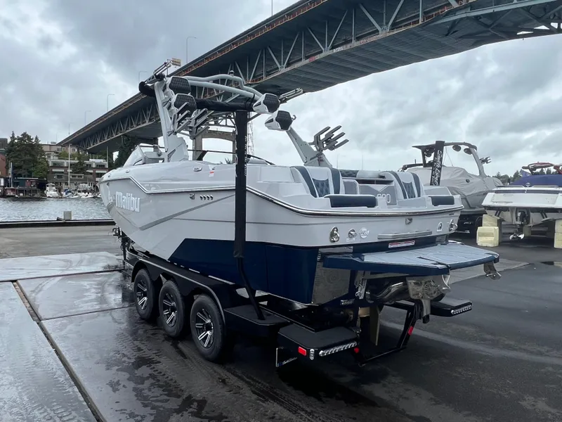 Slide: The Image of Malibu M230 2025 - 3