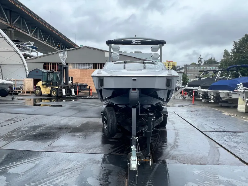 Slide: The Image of Malibu M230 2025 - 8