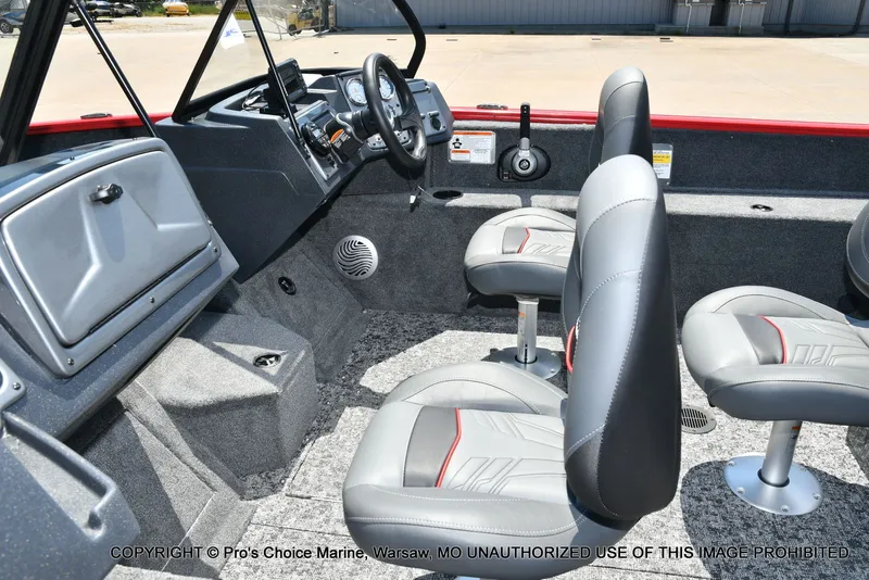 Slide: The Image of Tracker Pro Guide V-175 WT 2026 - 12