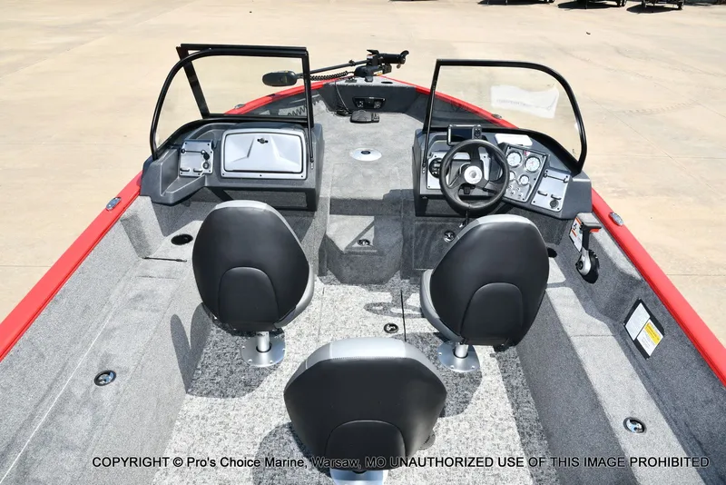 Slide: The Image of Tracker Pro Guide V-175 WT 2026 - 37