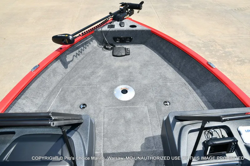 Slide: The Image of Tracker Pro Guide V-175 WT 2026 - 49