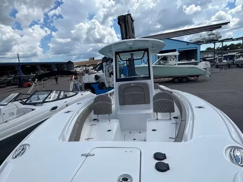 Slide: The Image of Sea Hunt Ultra 275 SE 2026 - 6