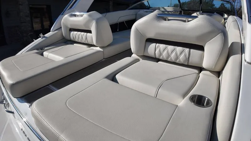 Slide: The Image of Regal LS6 Surf 2026 - 18