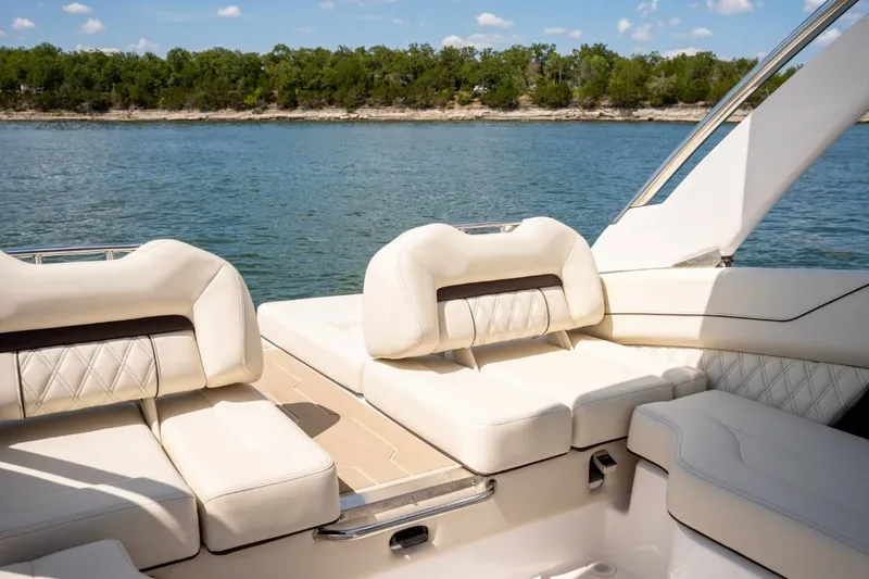 Slide: The Image of Regal LS6 Surf 2026 - 7