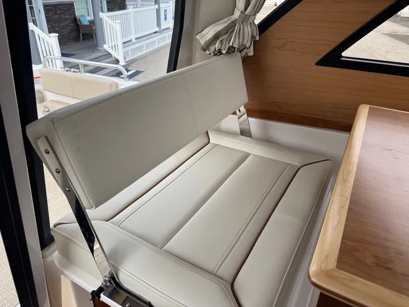 Slide: The Image of Cutwater C-248 Coupe 2025 - 25