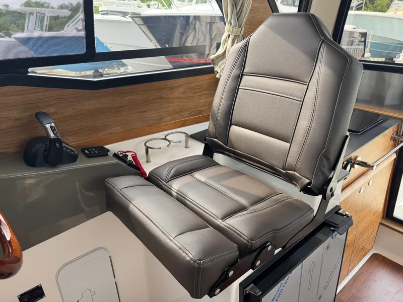 Slide: The Image of Cutwater C-248 Coupe 2025 - 30