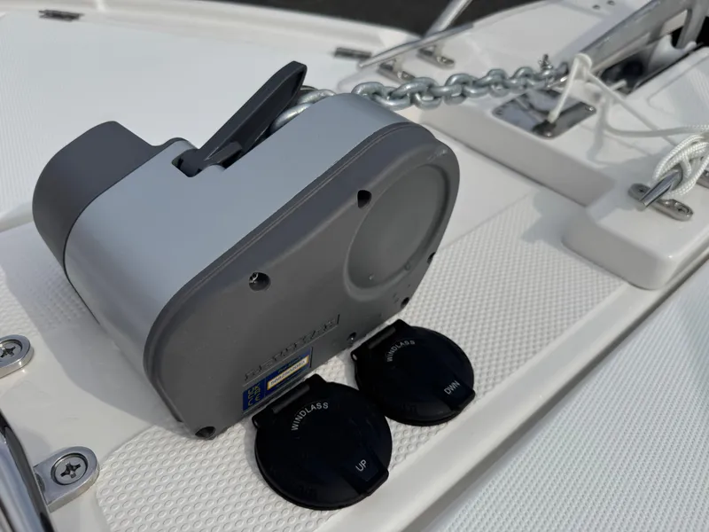 Slide: The Image of Cutwater C-248 Coupe 2025 - 8