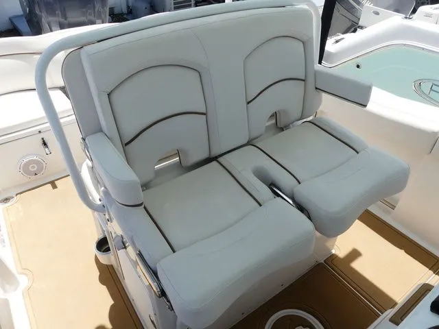 Slide: The Image of Sea Hunt Ultra 239 SE 2021 - 12