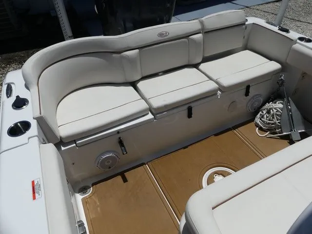 Slide: The Image of Sea Hunt Ultra 239 SE 2021 - 13