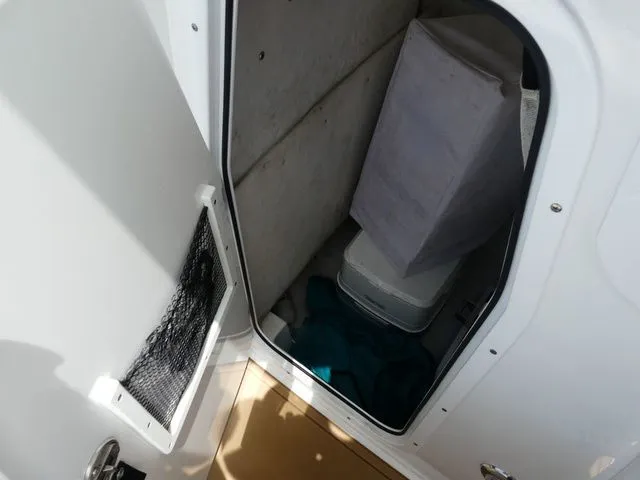 Slide: The Image of Sea Hunt Ultra 239 SE 2021 - 16