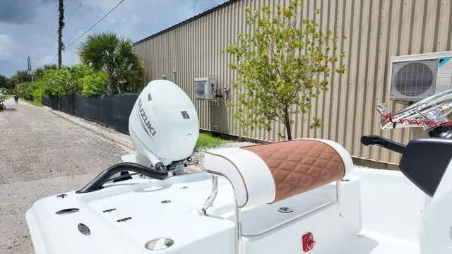 Slide: The Image of ALK 2 Powerboats 17HS 2026 - 14