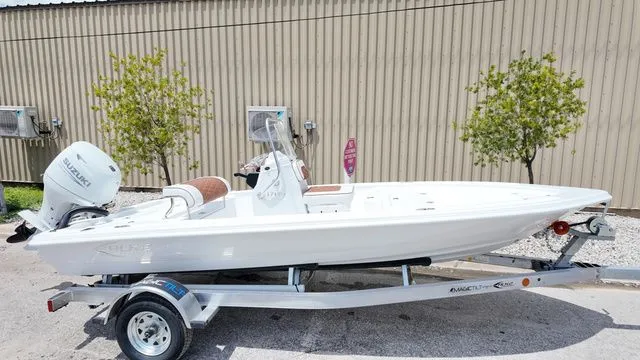 Slide: The Image of ALK 2 Powerboats 17HS 2026 - 8