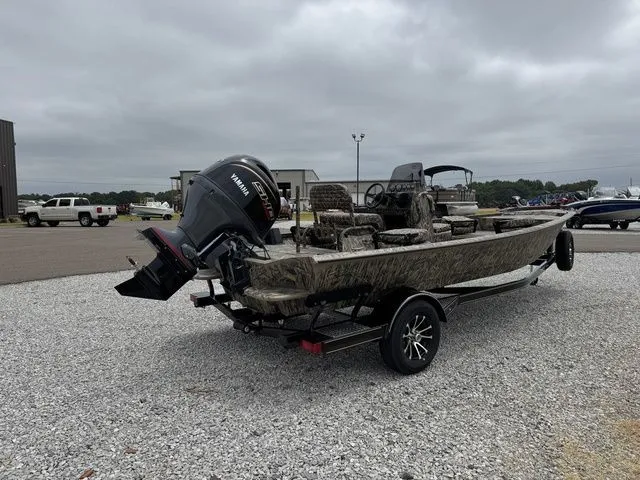 Slide: The Image of War Eagle 961 Blackhawk 2026 - 4