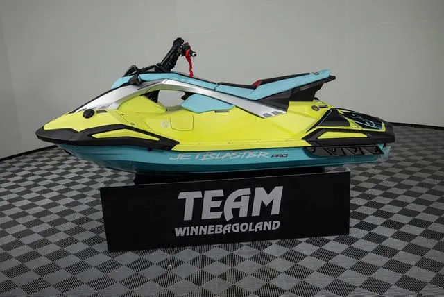 Slide: The Image of Yamaha JetBlaster PRO 3-Up 2025 - 3