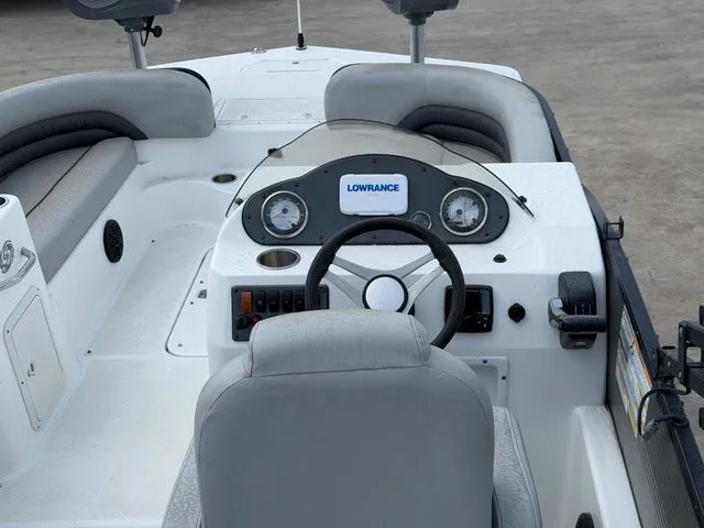 Slide: The Image of Hurricane FunDeck 198 2020 - 22