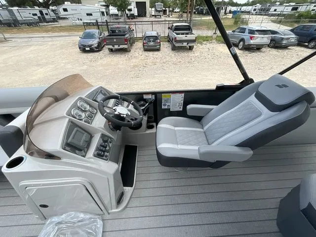 Slide: The Image of Starcraft EXS 1 Q DH 2026 - 3