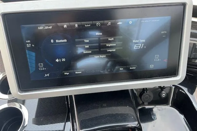 Slide: The Image of Touchscreen display on 2021 Yamaha Boats 275 SE showing controls and settings. - 12